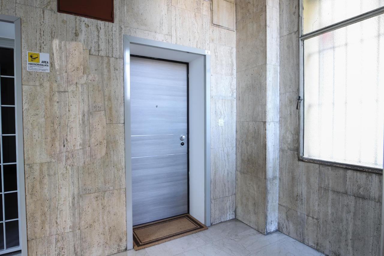Central Apartment Close To Food And Shopping Boloňa Exteriér fotografie